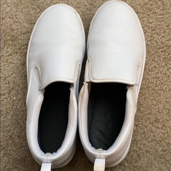 white slip on shoes - Picture 3 of 6